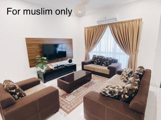 Elena’s PoolView Homestay - Housity