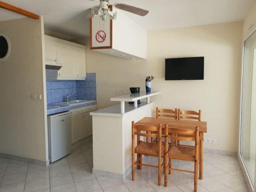 Studio au Port Dienville - Housity