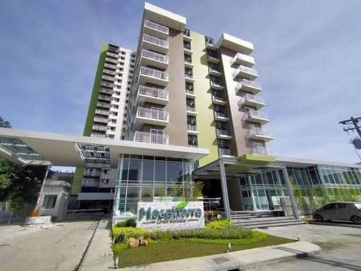 CONDO STAYCATION - Housity