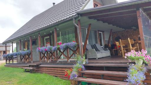 ZARIŅI - Housity