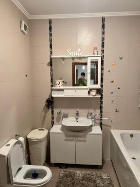 Nika - Housity