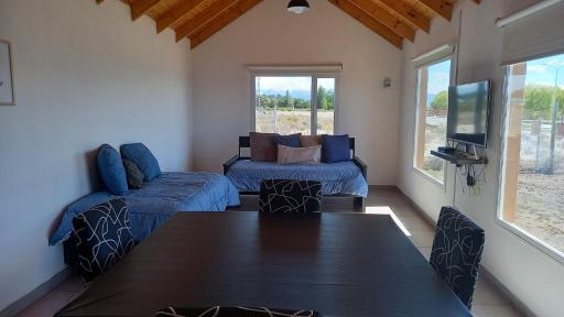 Casa costanera Lago Buenos Aires, Los Antiguos - Housity