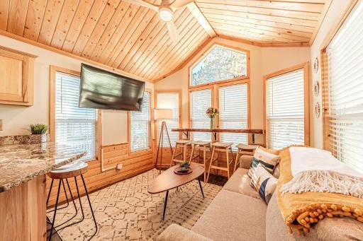 Nature’s Dream w/ Deck + Yard + BBQ - Housity