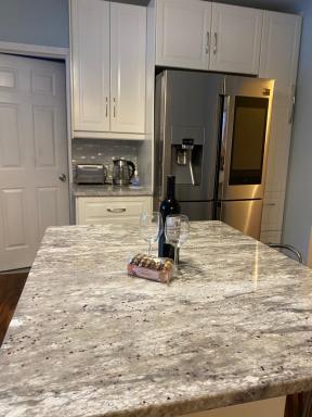 The Lake House Retreat - Housity