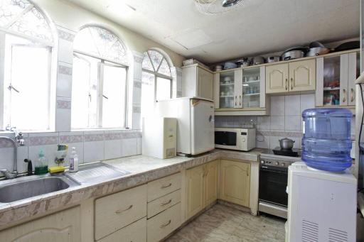 Big House in Quezon City - Housity
