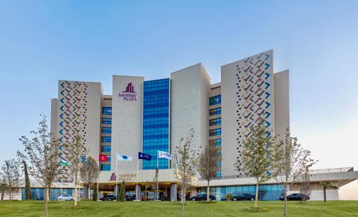 Savitsky Plaza - Housity