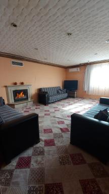 Merkezi Konumda 4+1 Ev - Housity
