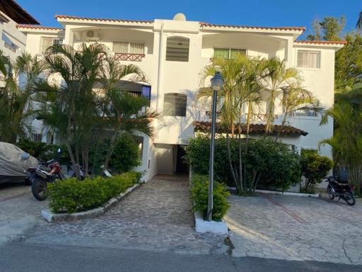 Sunny Apartment - Housity