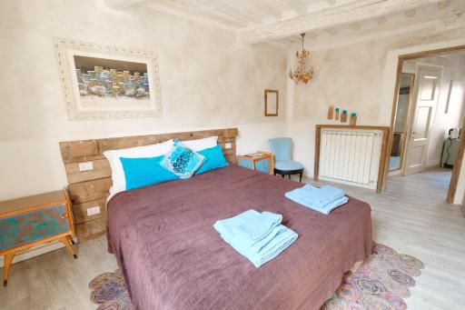 La Boheme suite with AC and wifi - Housity