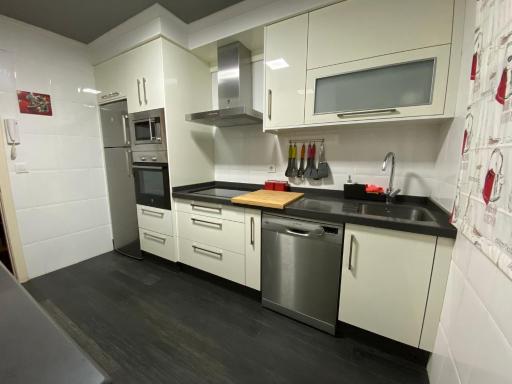 Piso Plaza Ravella - Housity