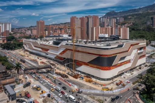 Apartamentos Tipo Loft Cerca a la Estacion del Metro - Housity