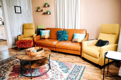 Giggling Creek Cottage45 Acres, Bedjet, Arcade - Housity