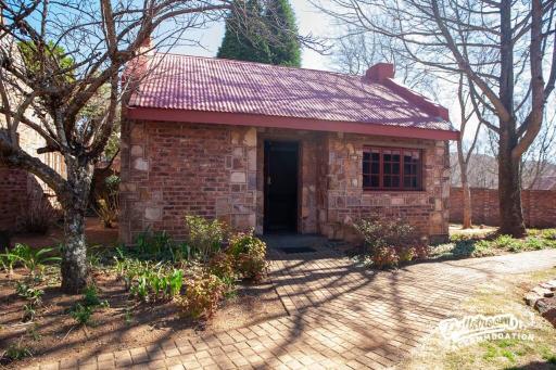 Duckling Cottage - Housity