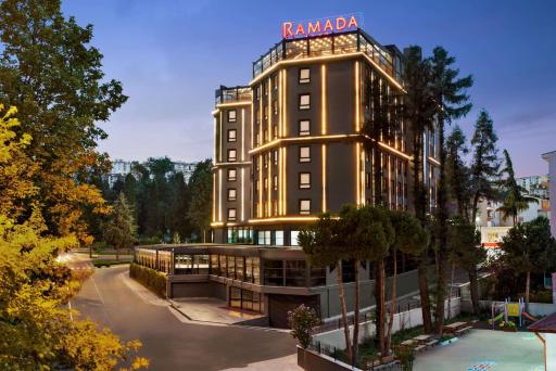 Ramada Plaza by Wyndham Ordu - Housity