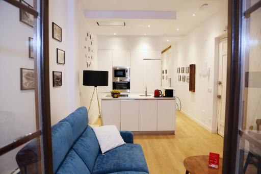 Piso Moderno a 2 minutos del Casco Viejo con Parking Gratis - Housity