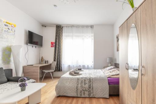 A stylish apartment in the center of true Berlin - Housity