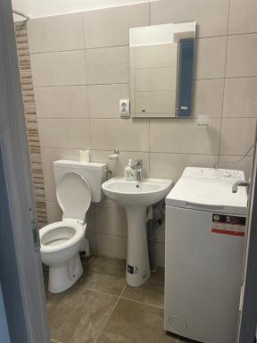 Apartament Onesti - Housity