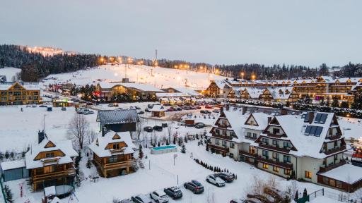 Willa Stożek, 50 m od term i wyciągów narciarskich - Housity
