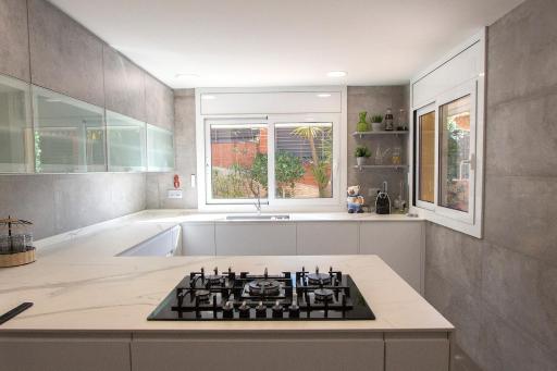 Catalunya Casas Mountain escape with amazing views just 25km to BCN! - Housity