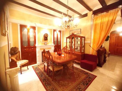 Encantadora casa de pueblo - Housity