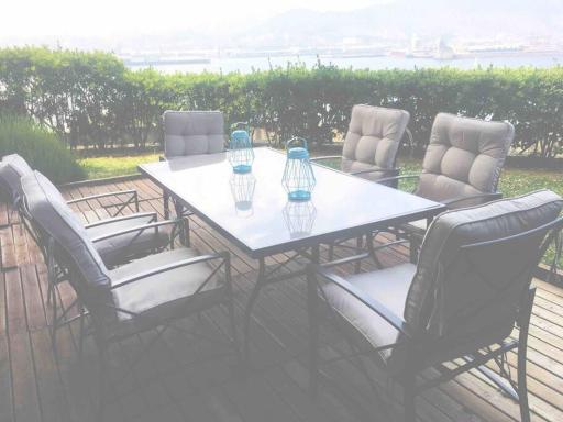 Flat with 160m of Garden Sea Views Bilbao-Getxo - Housity