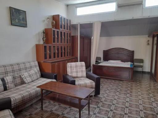 Cozy apartment in the heart of Yerevan - Housity