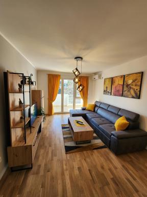 Adriatic Apartment - Housity