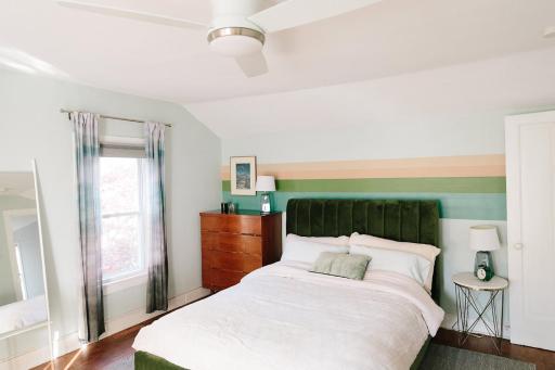 3BR Charming Home, 10 Min Walk to DT Champaign - Housity