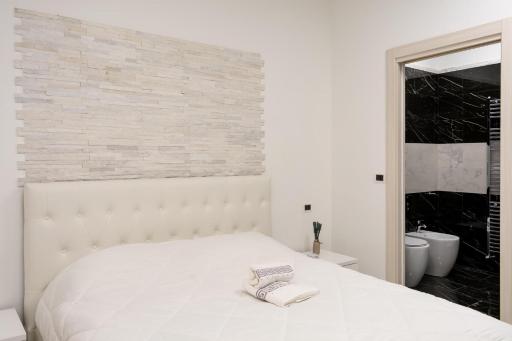 Royal Central Room - Housity