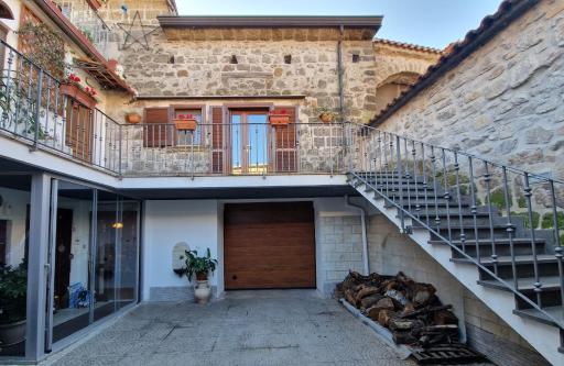 Casa Tuoro - Housity