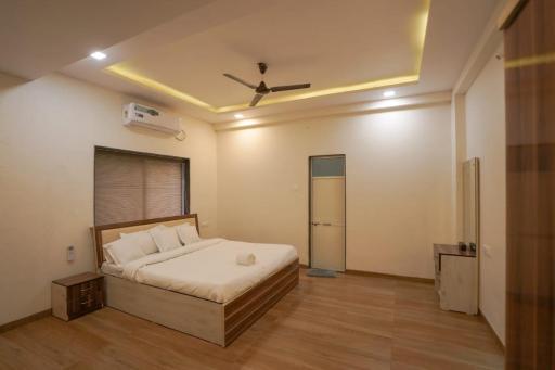 Mist mountain - Housity