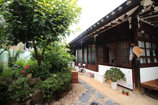 TTOL LANG Cottage Jeonju Hanok Village - Housity