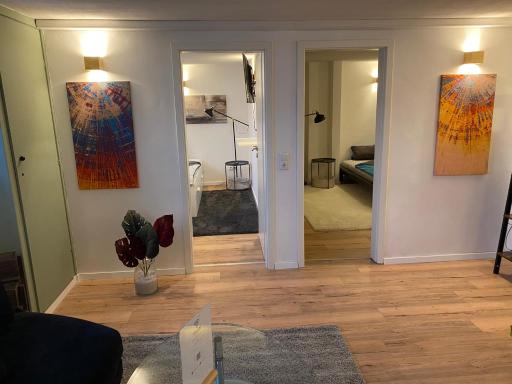 Stadtnaher heller Souterrain - Housity