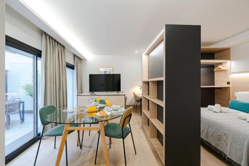 Feelathome Ventas Suites - Housity