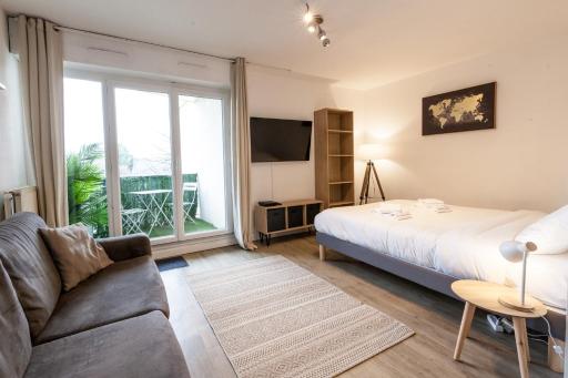TY KERNOGUET - STUDIO - PARKING - WIFI- BALCON - Housity