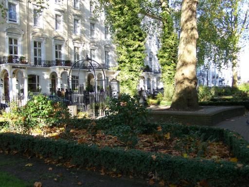Tony's House Hotel - Housity