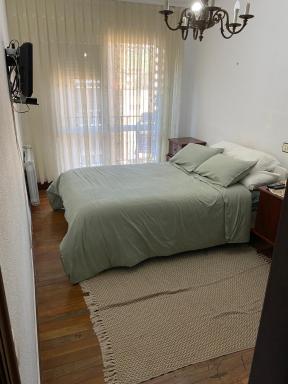 Habitación con balcón y wifi bilbao - Housity
