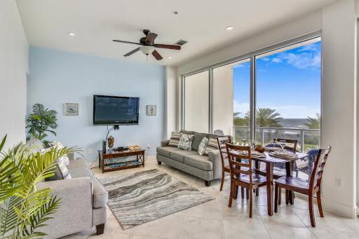 Diamond Beach 312-Island Jewel - Housity