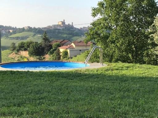 Ca Momplin III - komfortable Erholung pur in den Weinbergen des Roero - Housity