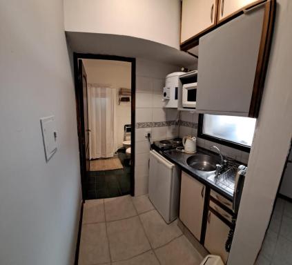 Leonidas apartments - Hizvo