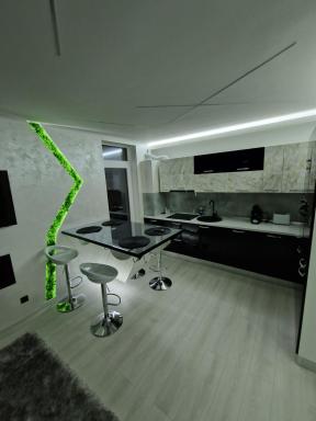 Noah Residence - Housity