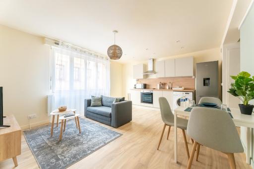 **Le Classique** - Appartement 40m² à 500m de la Place d'Armes de Douai - Housity