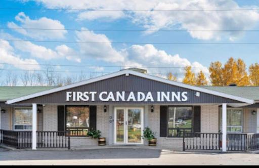 First Canada Hotel Cornwall Hwy 401 ON - Housity