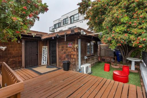 HISTORIC House with OCEAN VIEW CENTER OF SD - Housity