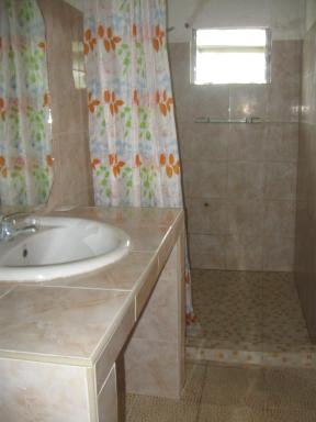 Home from home near Mabitac, Laguna - Housity