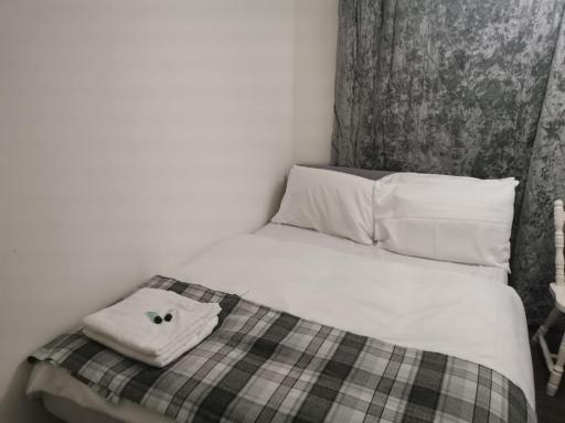 Ella's Place - Housity