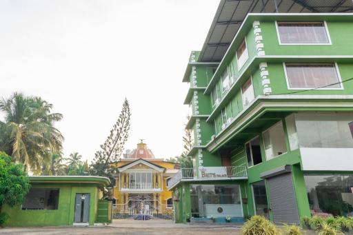 Brit's Palace Goa - Housity