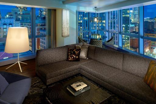W Boston - Housity