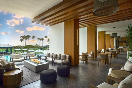 VEA Newport Beach, a Marriott Resort & Spa - Housity