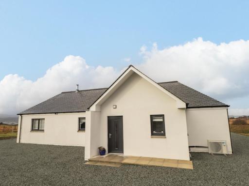 Breakish Villa - Housity